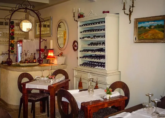 Charming In Heart Of Apartament